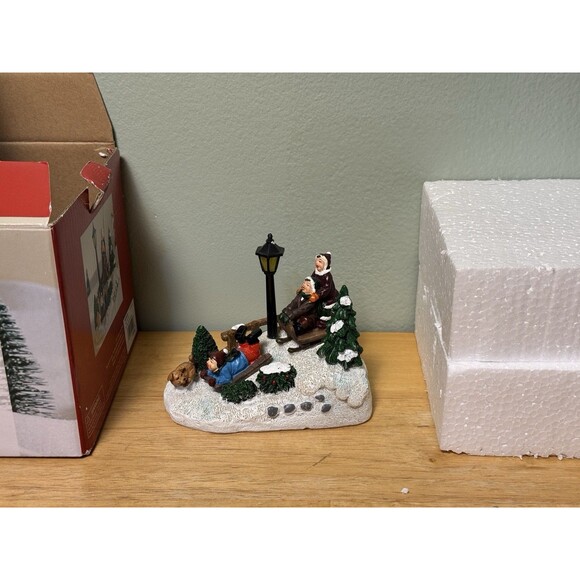 St. Nicholas Square Collection Accessories Children Sledding Lights Up - Picture 4 of 4